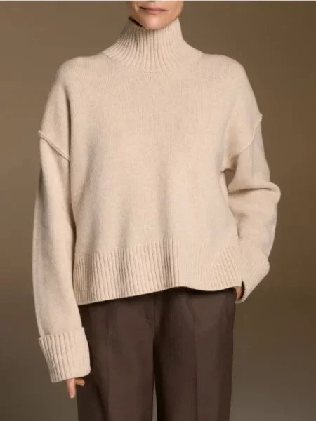 Reserved Водолазка з вовни бежевий