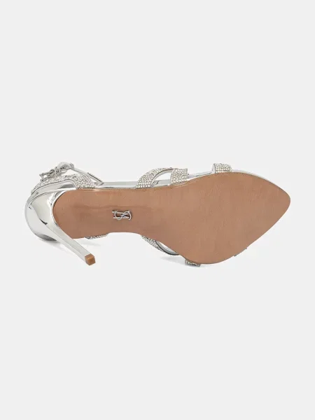 Tűsarkú körömcipő Steve Madden