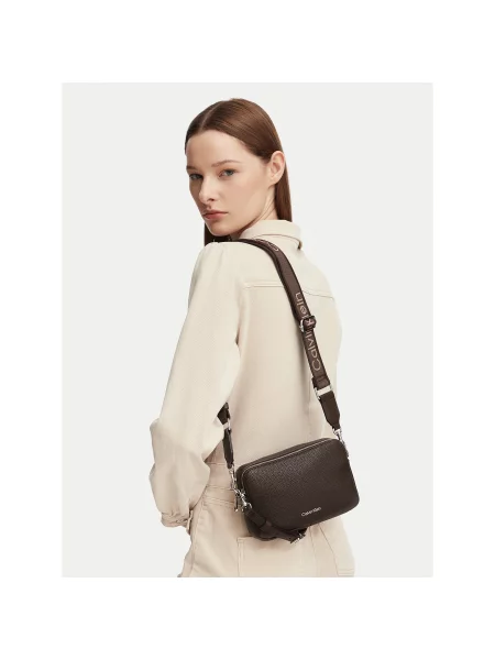 Дамска чанта Calvin Klein Webbing 2X Strap Camera Bag червен