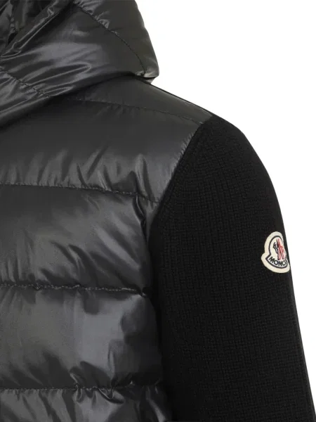 Geacă Moncler cu glugă negru