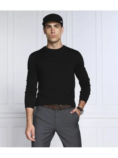 Hugo Pulover San negru