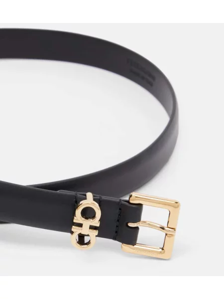 Cu centură curea Ferragamo din piele negru