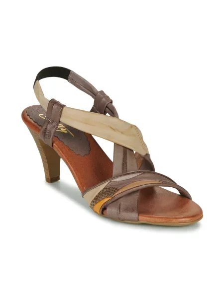 Pantofi Betty London maro