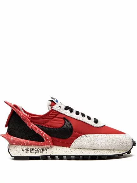 Маратонки Nike червено