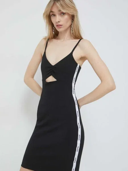 Hugo Rochie de zi negru