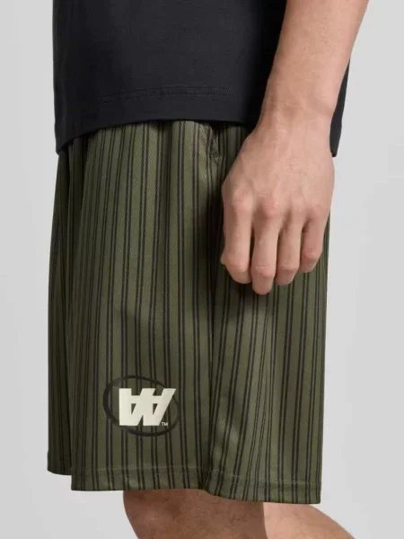 Szorty o kroju regular fit z nadrukiem z logo model Lama' Wood Wood