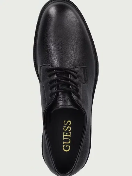Туфлі Guess