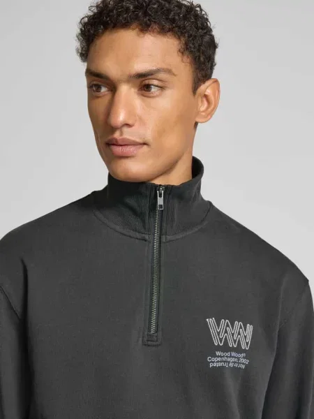 Bluza o kroju regular fit z kołnierzem i zamkiem błyskawicznym model ‘Jack’ Wood Wood