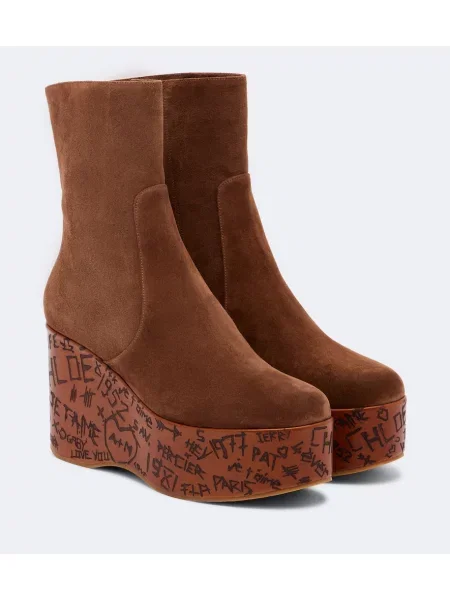 Botine Chloé din piele de căprioară maro