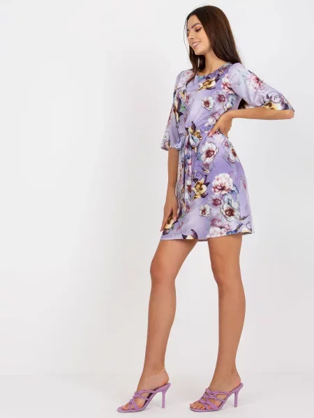 Rochie de cocktail Lakerta cu model floral de costum violet