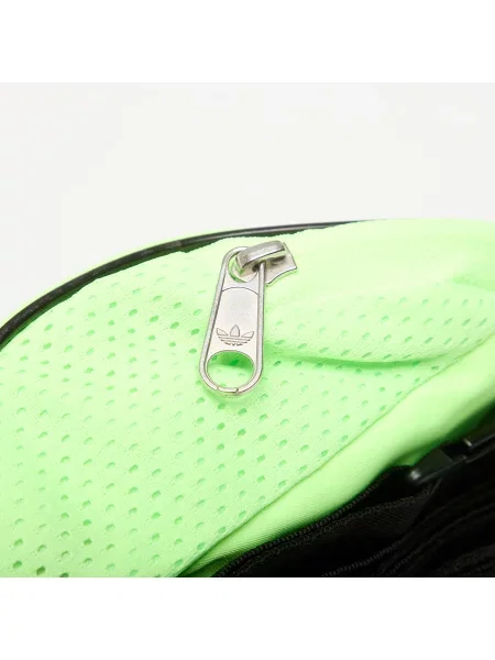 Majhen crossbody torbica Adidas Originals zelena