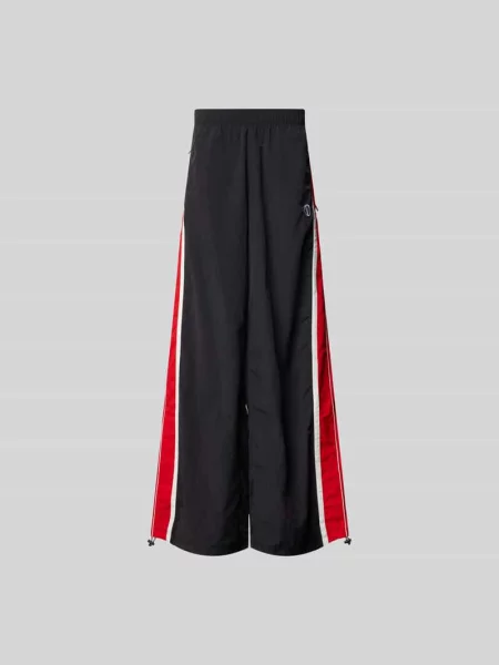 Spodnie typu track pants z zapinanymi na błyskawiczny Vetements czarne