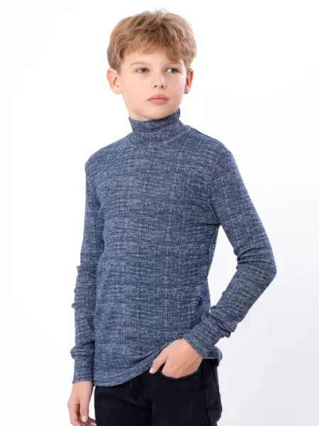 Гольф свитер носи своє синий