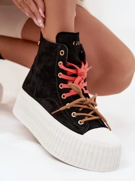 Semišové zateplené tenisky Goe na platformě černé