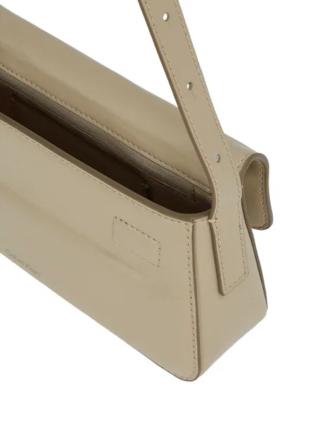 Táska Calvin Klein Jeans Belted Small Shoulder Bag bézs