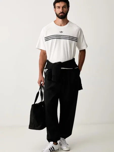 Adidas Originals teplákové nohavice pánske s bavlnou Trefoil Essentials čierna