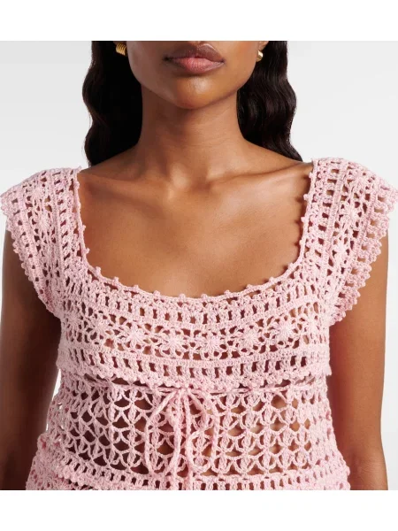 Top Anna Kosturova roz