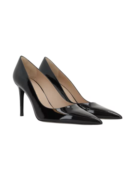 Czółenka Stuart Weitzman skórzana na szpilce czarna