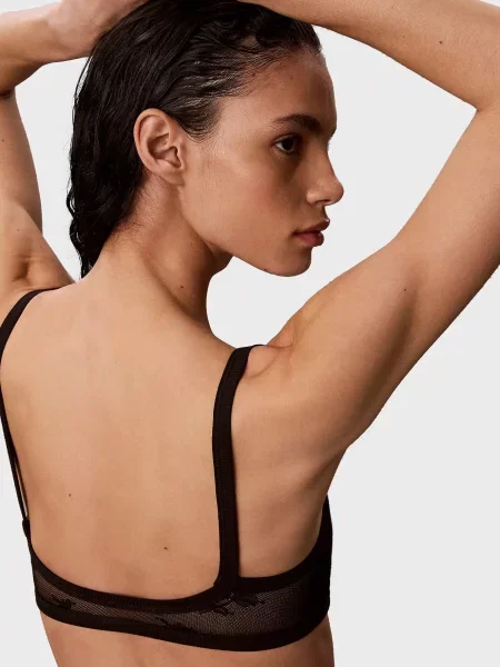 Топ Calvin Klein черный