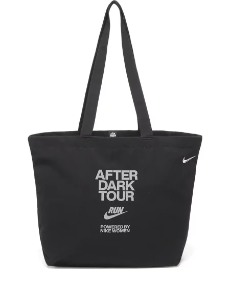 Pantaloni scurți Nike cu șireturi din dantelă cu model camuflaj roz
