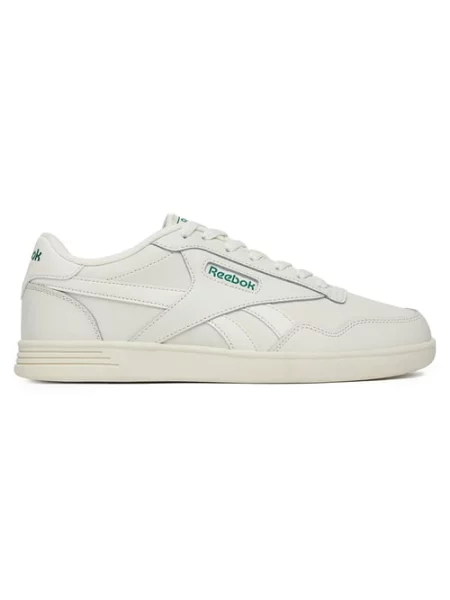 Sneakersy