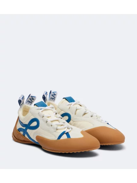Sneakerși Loewe din piele de căprioară alb
