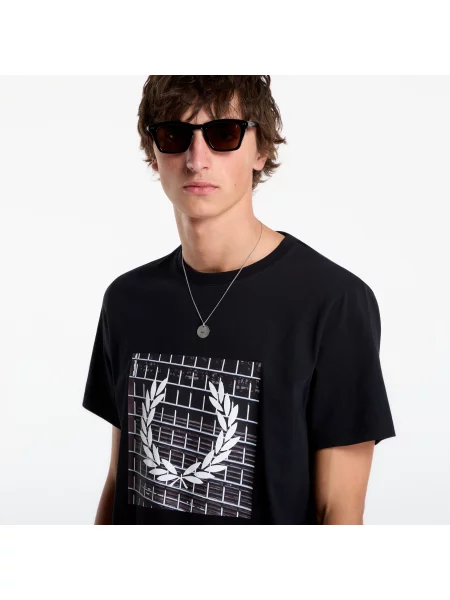 Тениска Fred Perry черно