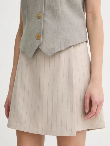 Szorty Bruuns Bazaar beżowe