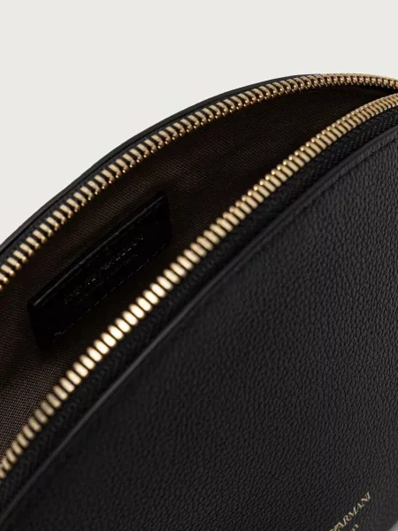 Кожаная косметичка Emporio Armani