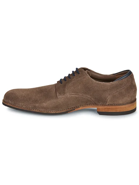 Pantofi Clarks din dantelă maro