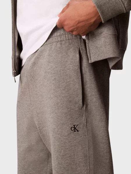 Штани Calvin Klein Jeans сірі