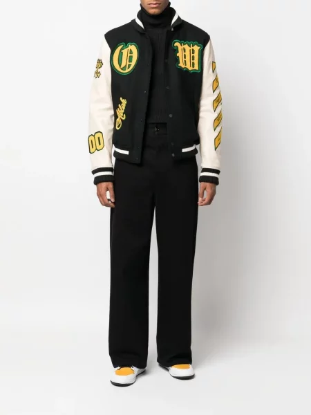 Bunda Off-white bílá