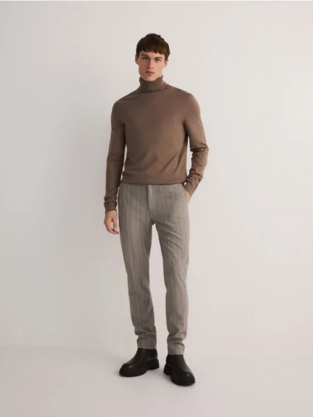 Reserved Spodnie chino slim fit w kratę beżowy
