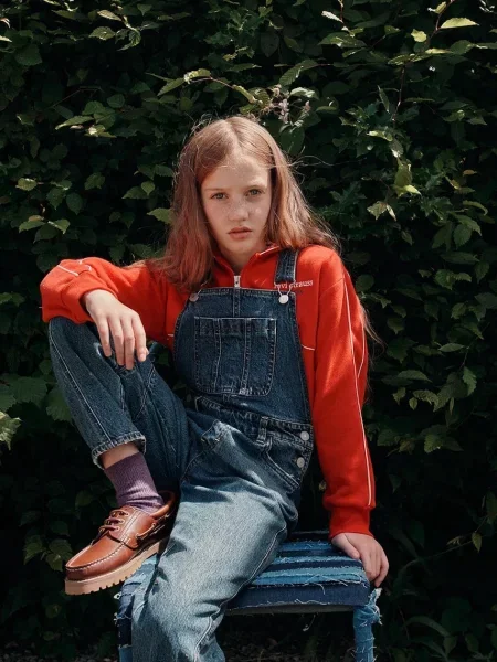 Суичър с цип Levi's® червено