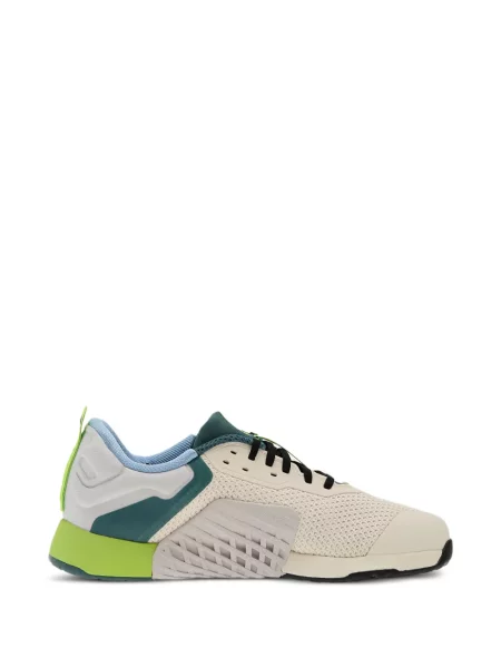 Turistika mini kraťasy Adidas s potiskem černé