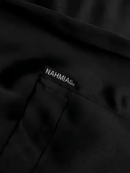 Pantaloni scurți Nahmias de mătase negru