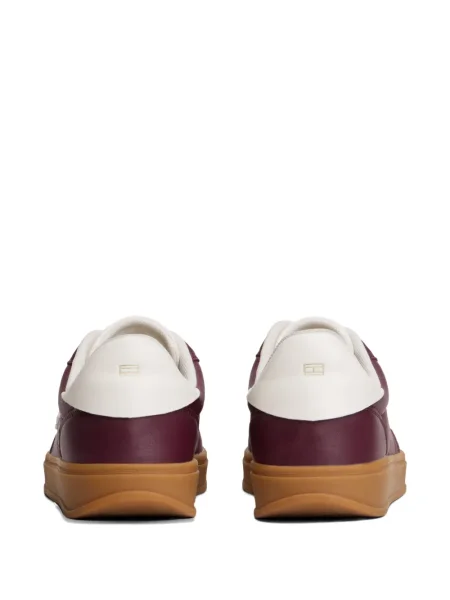 Sneakerși Tommy Hilfiger din piele maro