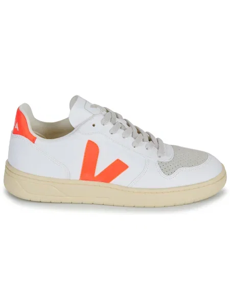 Pantofi Veja alb