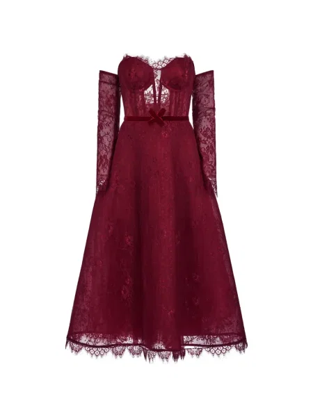 Rochie Araftu cu funde din dantelă de costum roșu