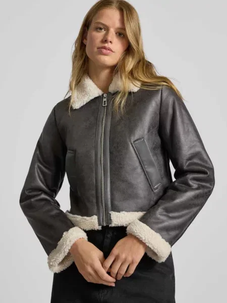 Kurtka o kroju regular fit z imitacji skóry model ‘BETTY’ Only szara