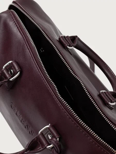 Кожаная сумка Guess