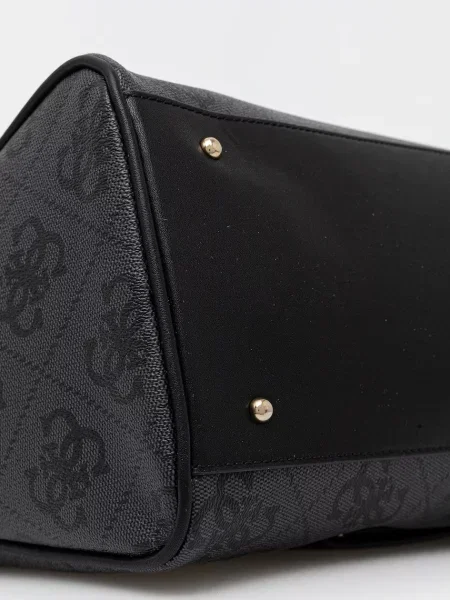 Кожаная сумочка Guess