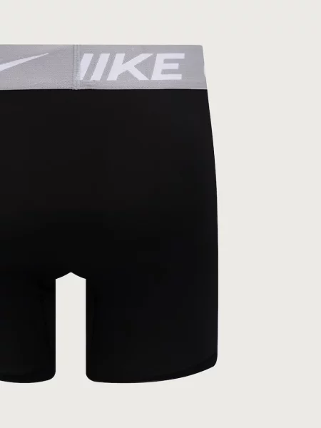 Боксеры Nike