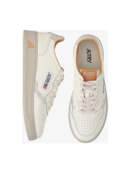 Sneakersy Autry białe