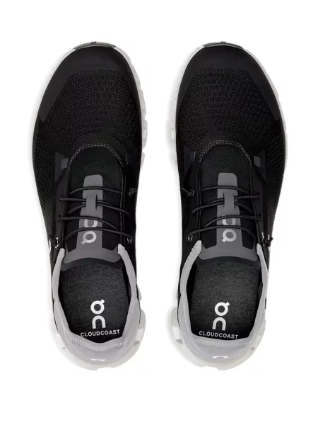 Sneakerși On-running cu șireturi din dantelă negru