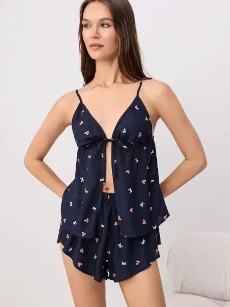 Trendyol Pantaloni scurți bleumarin / kaki / roșu alb