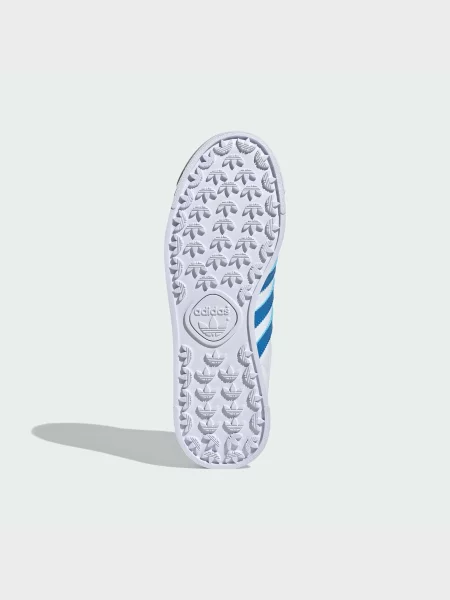 Детские кроссовки Adidas белые