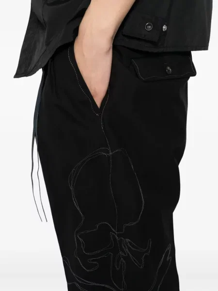 Pantaloni Mastermind Japan cu broderie negru