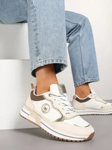 Sneakersy z Metaliczną Ozdobą Firamia beżowe