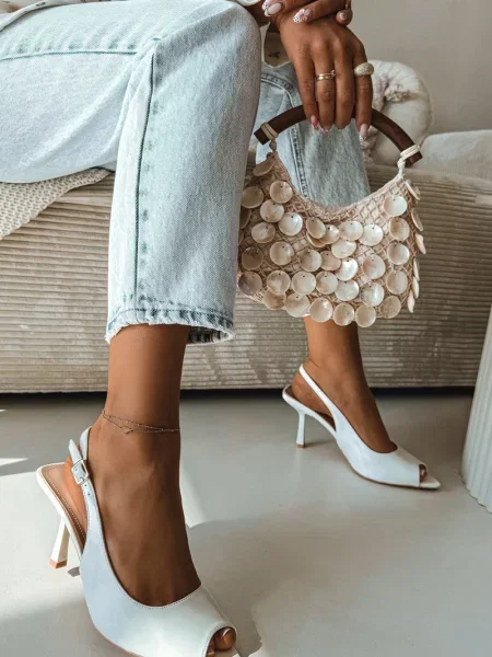 Sandály Boto bílé